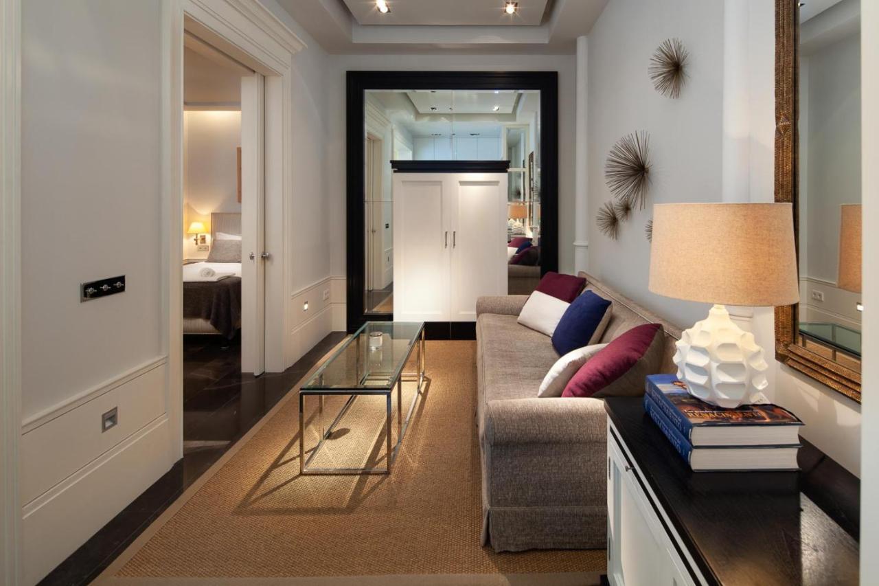 מאלגה Elegante Apartamento Plaza Constitucion מראה חיצוני תמונה